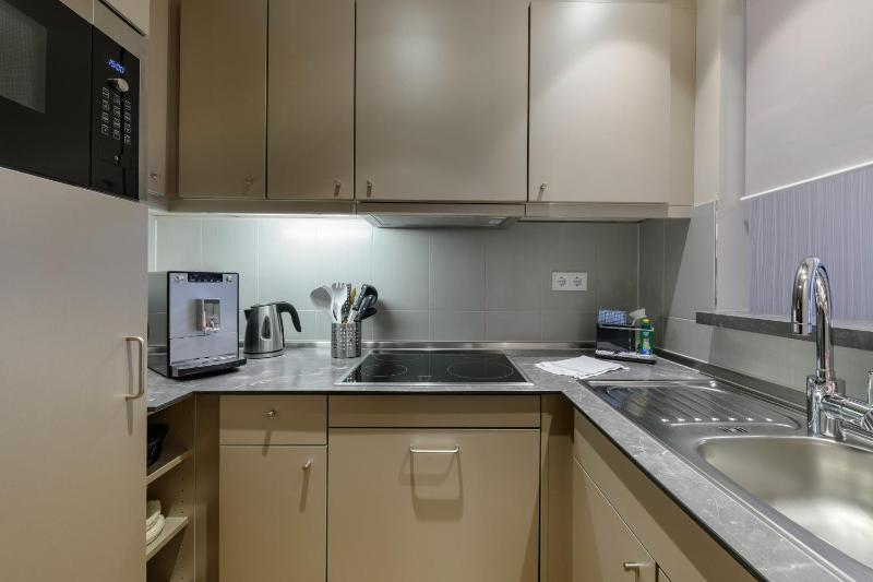 Apartment image 3