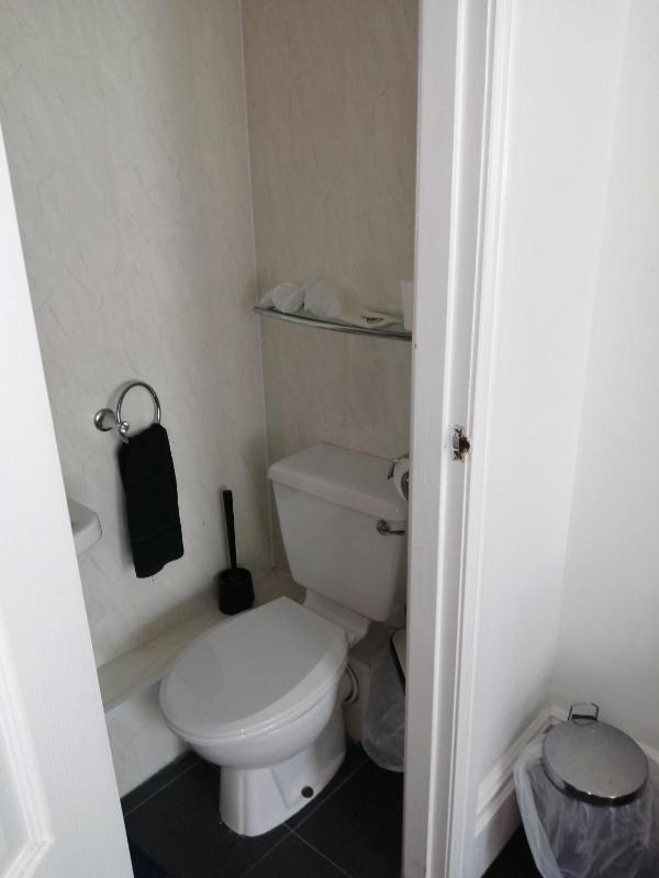Premium Double Room image 4