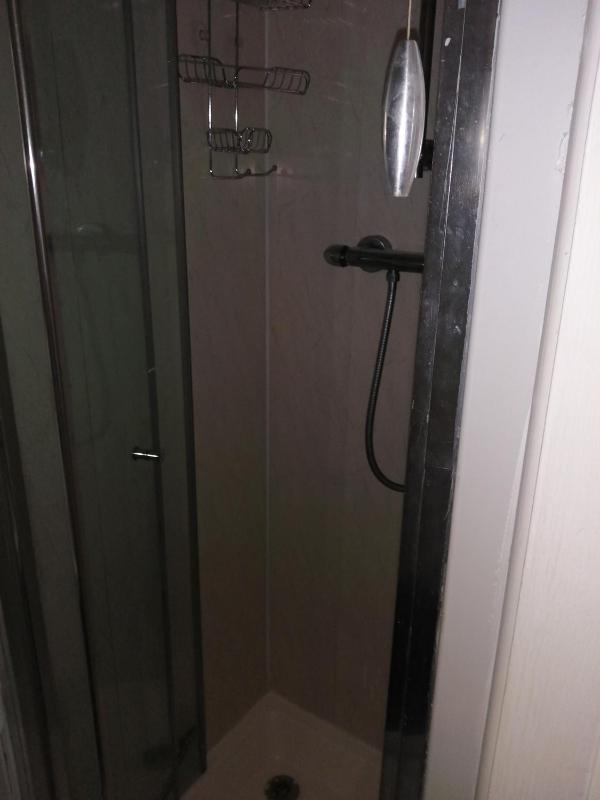 Double Room with Shared Bathroom image 4