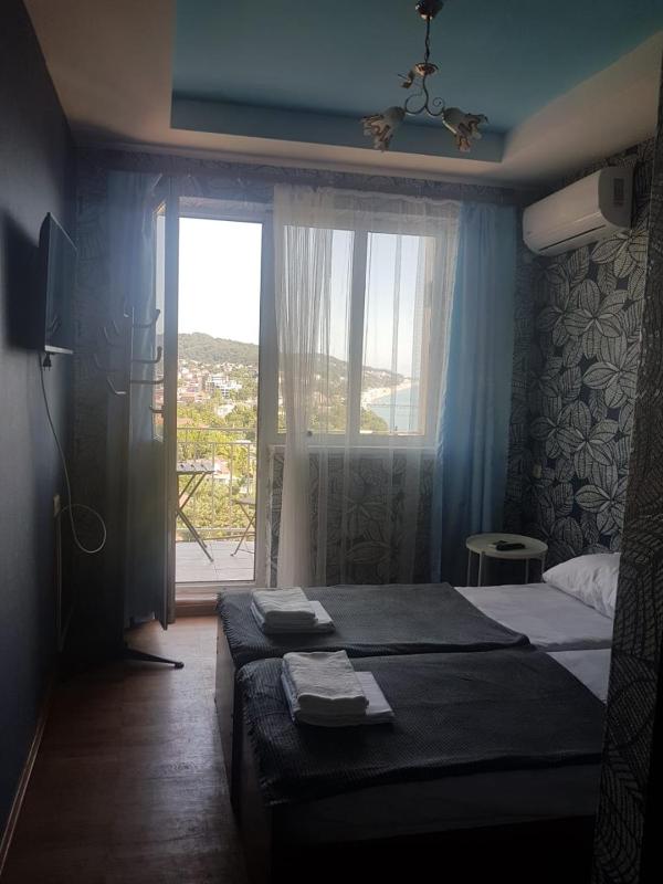 Budget Twin Room image 1