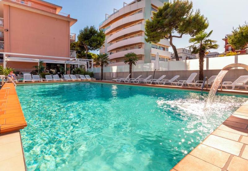 HOTEL D'ANNUNZIO - image 13