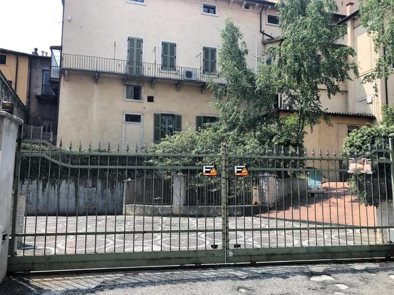 One-Bedroom Apartment - Interrato Torre Pentagona 8 - - Separate Building image 4