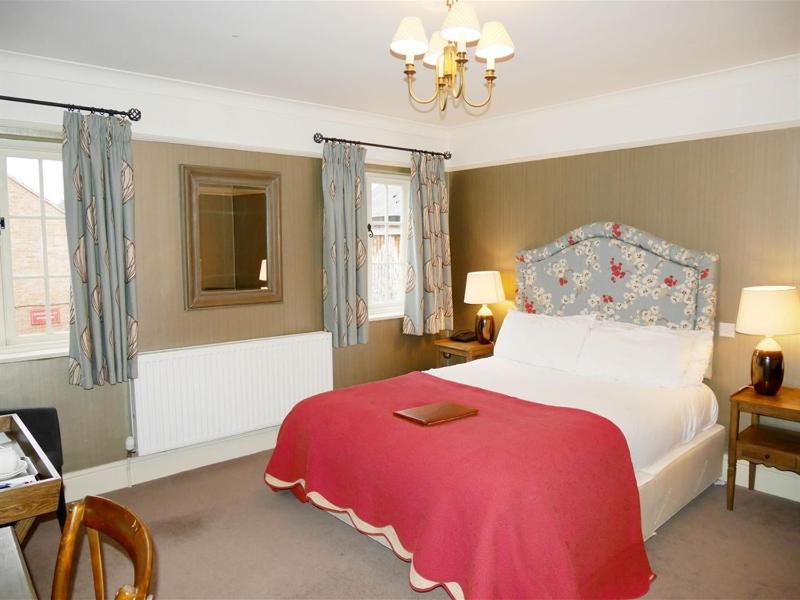 King Ensuite Room image 4