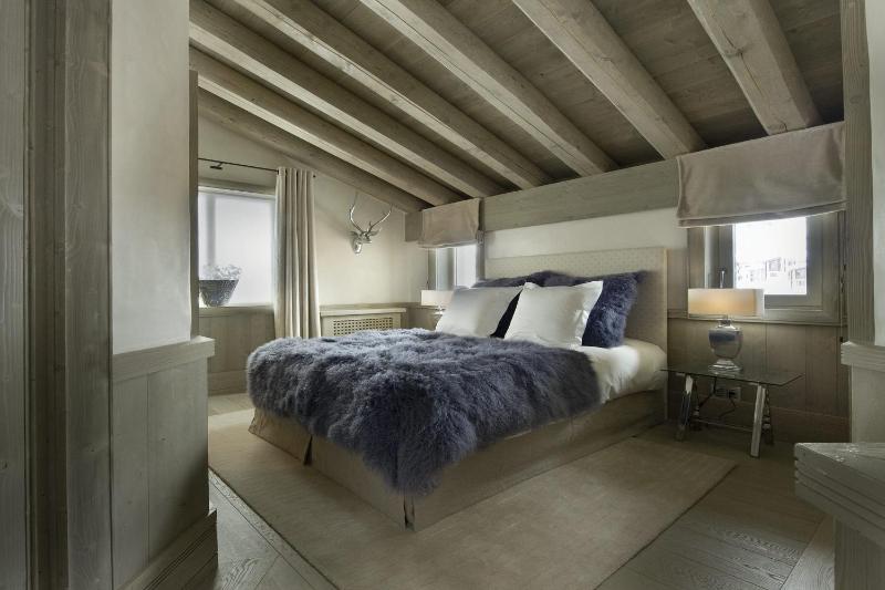 Chalet image 3