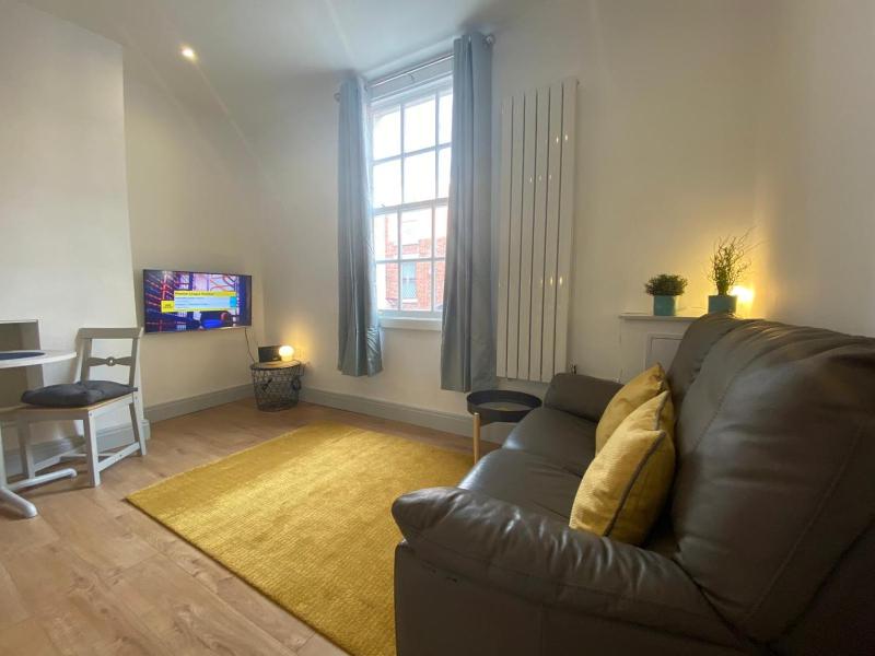 Apartment image 3
