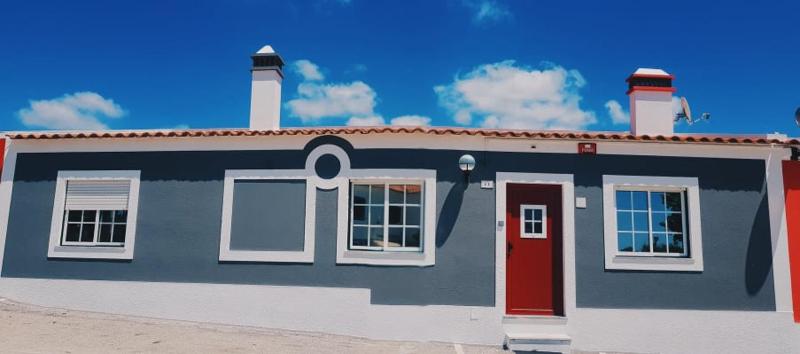 Two-Bedroom House image 1
