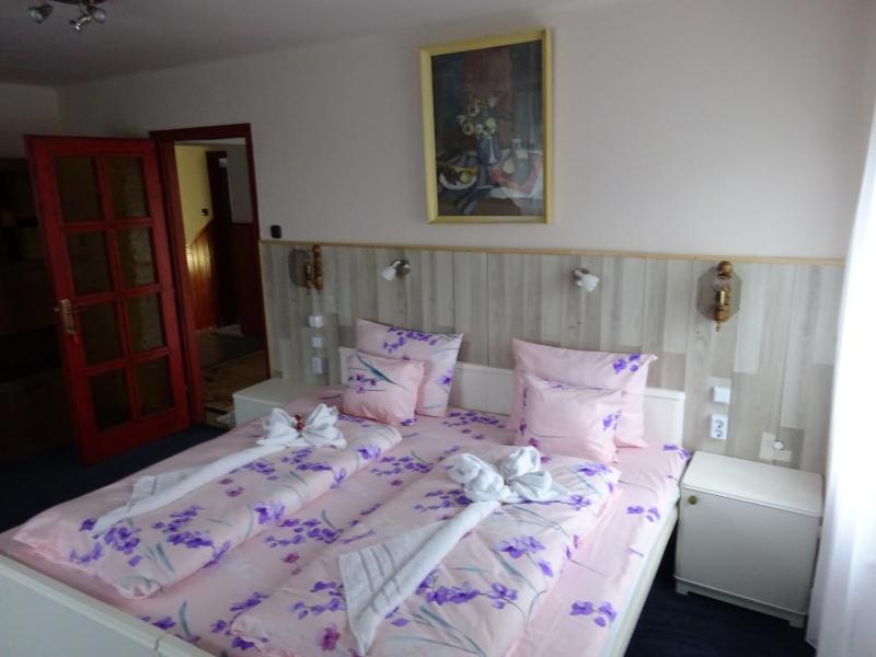 Three-Bedroom Apartment image 4