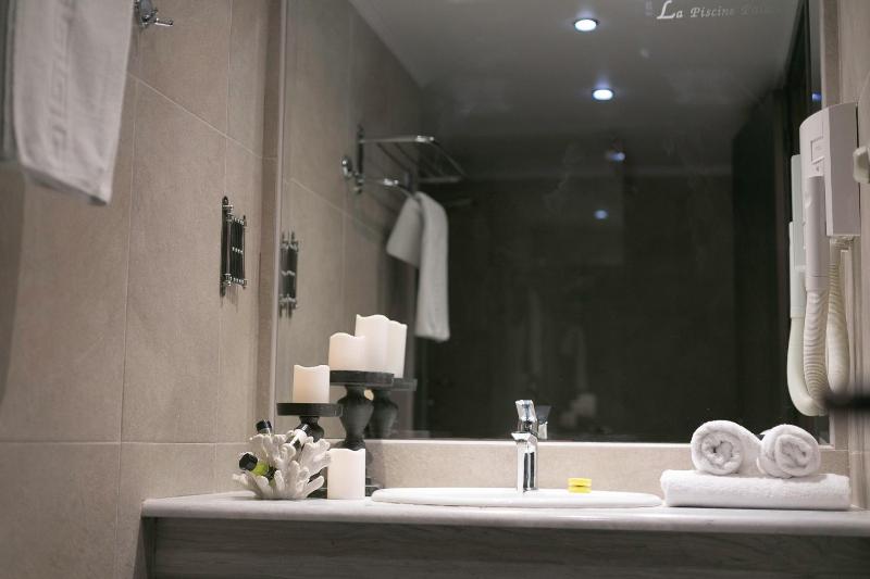 Junior Suite image 4
