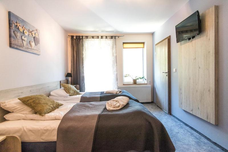 Double Room image 2