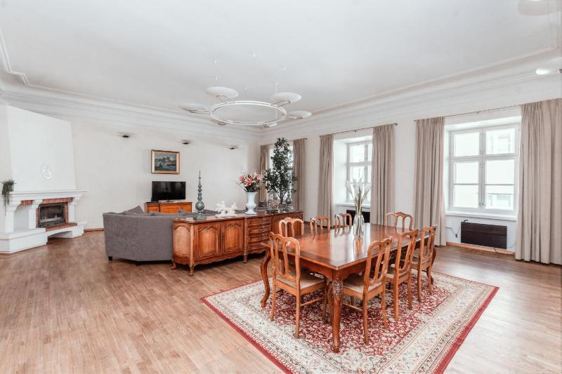 Tallinn City Apartments Old Town Toompea - image 7