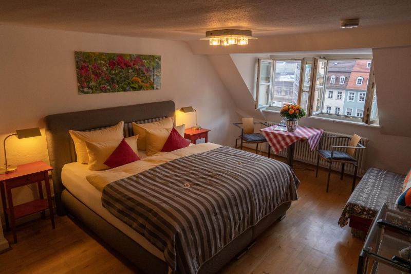 Hotel Goldener Falke - image 17