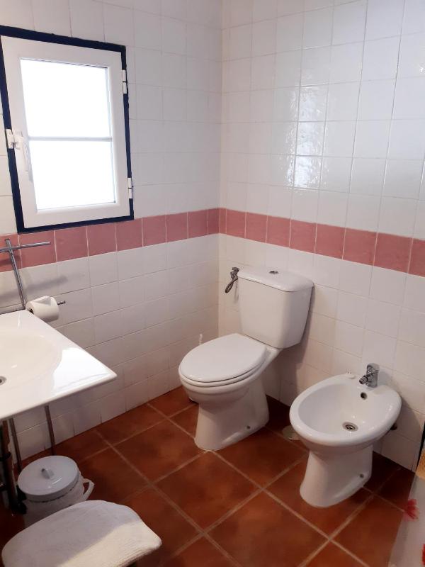 Twin Room image 1