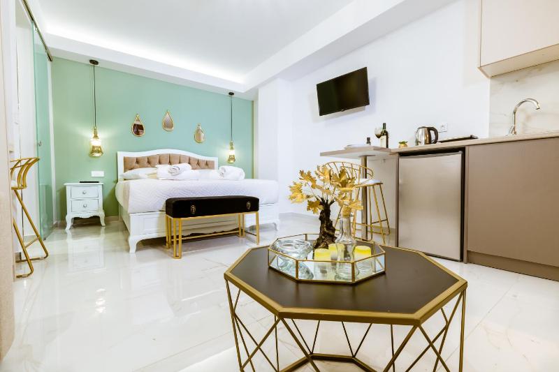 Konmari Boutique Suites - image 43
