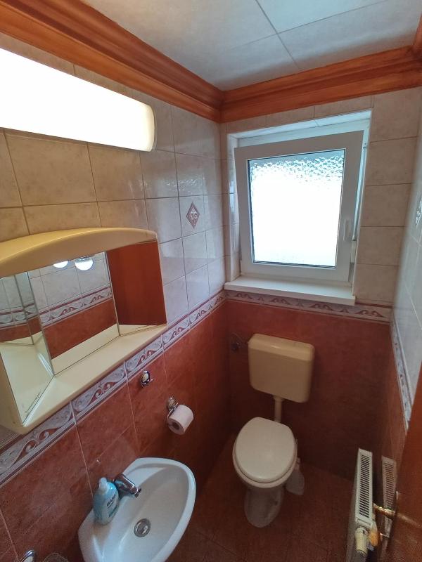 Double Room with Shared Bathroom image 2