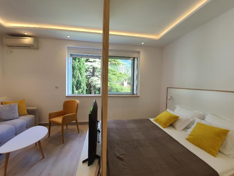 Viola lux apartments - image 2