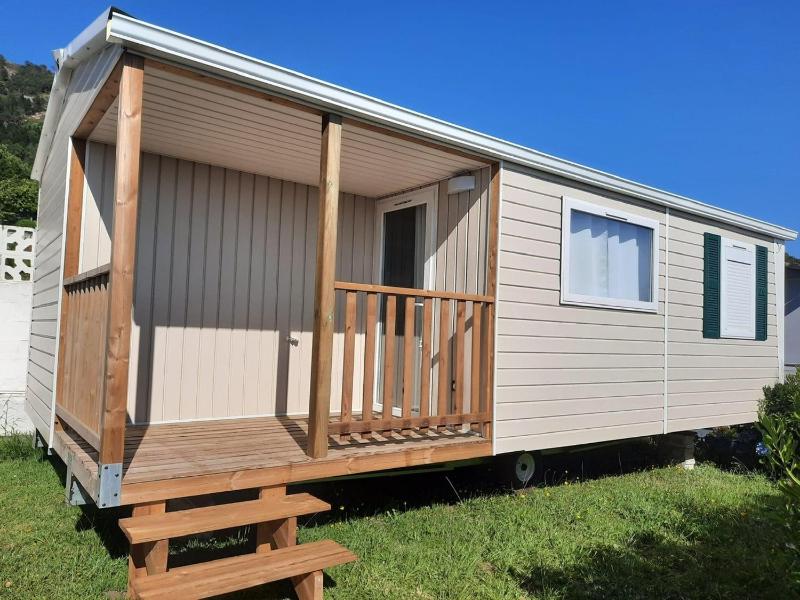 Family Bungalow image 2