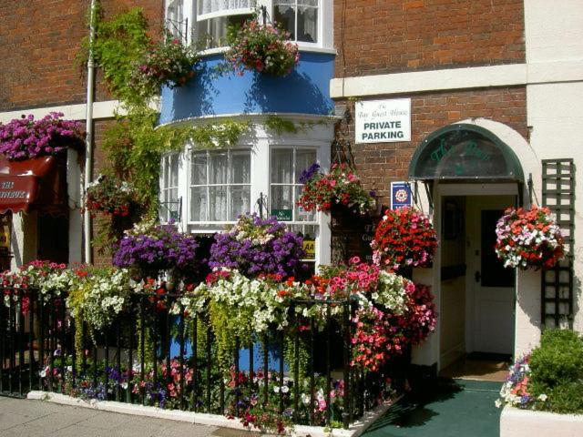 The Bay Guest House - image 20