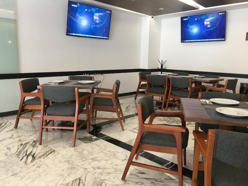 Hotel Casa Blanca Internacional - image 17
