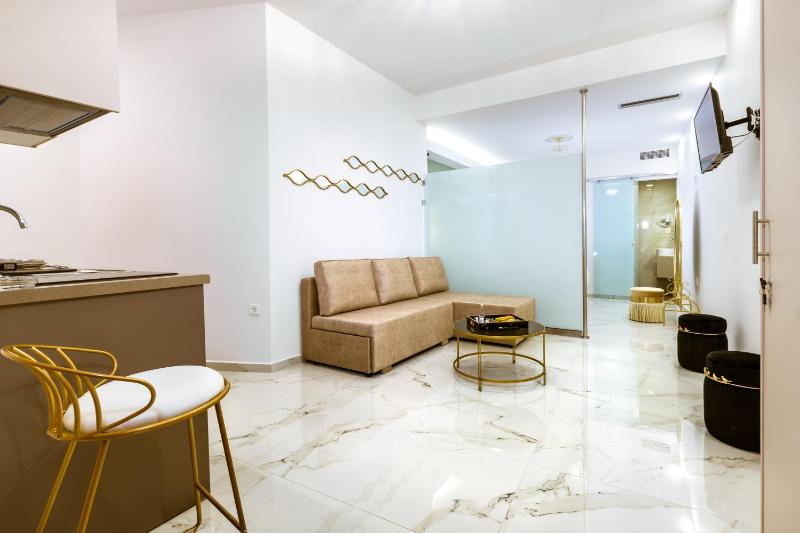 Konmari Boutique Suites - image 5