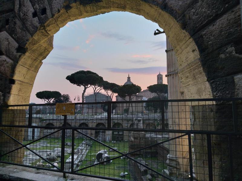 Classic Triple Room image 2