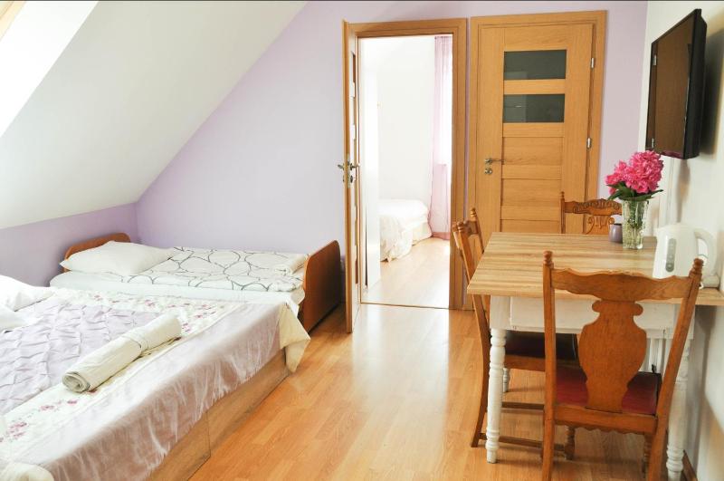 Apartment image 4
