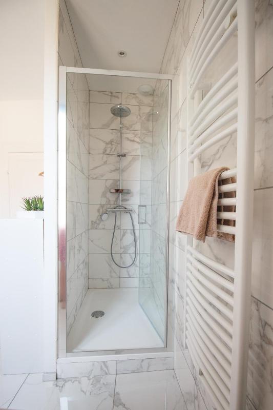 Superior Apartment image 2