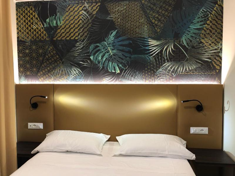 Hotel Suez - image 8