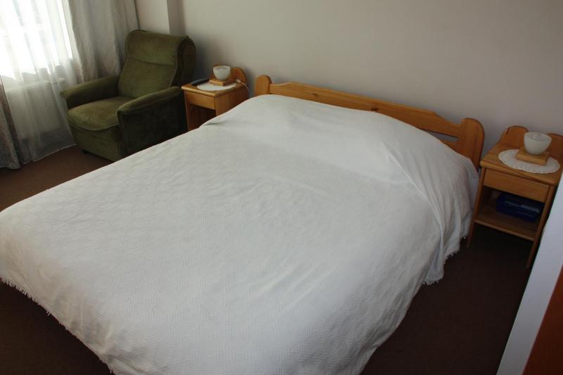Double Room image 3