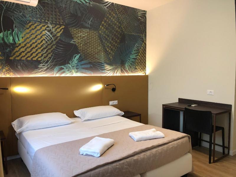 Hotel Suez - image 45