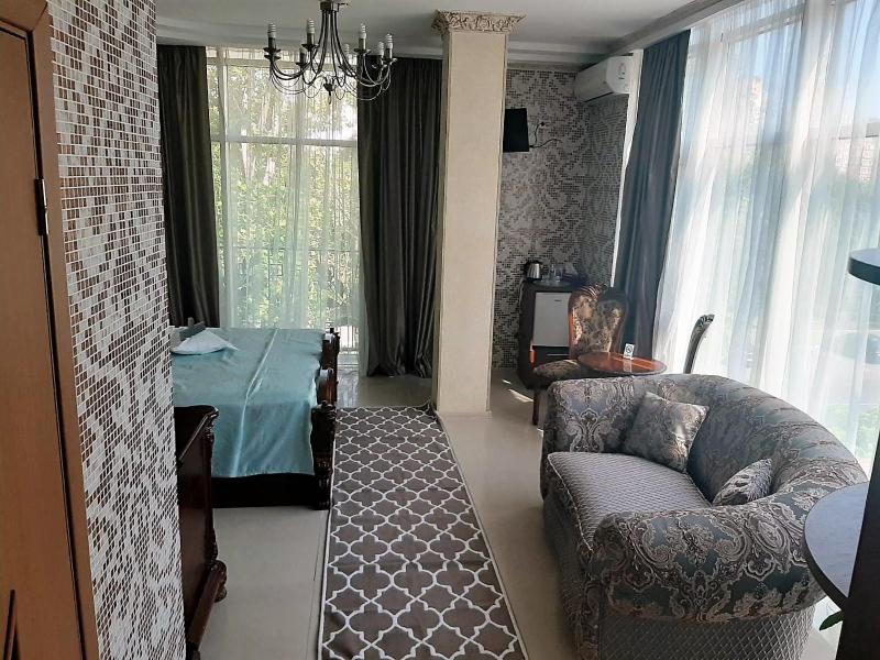 Standard Double Room image 1