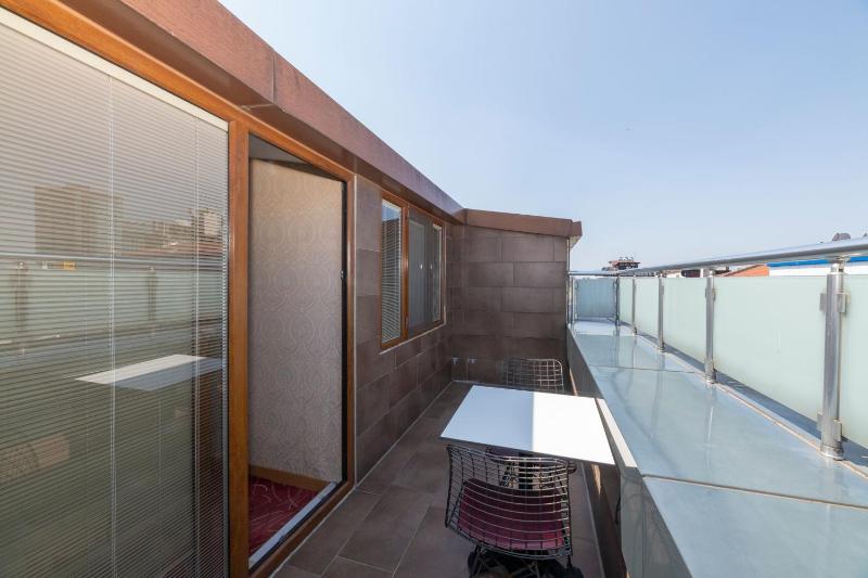 Suite with Balcony image 2