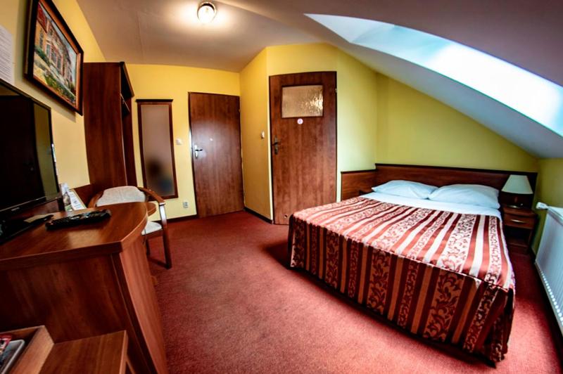 Single Room image 2