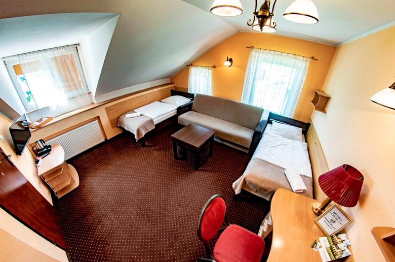 Triple Room image 3