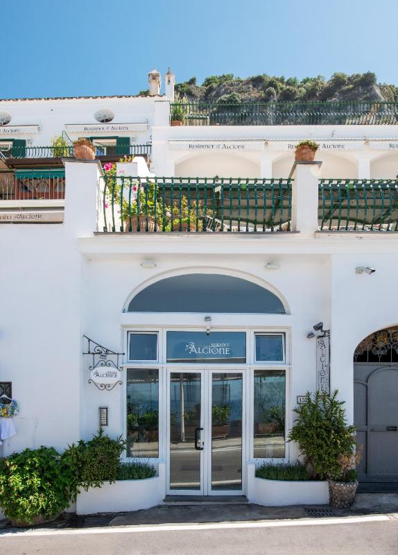 Alcione Residence - image 19