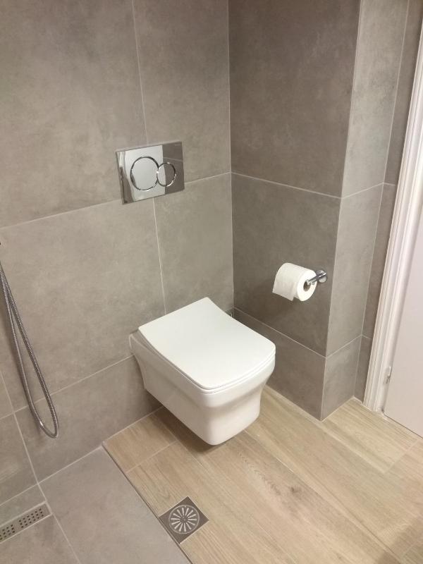 Deluxe Twin Room with Sea View image 2