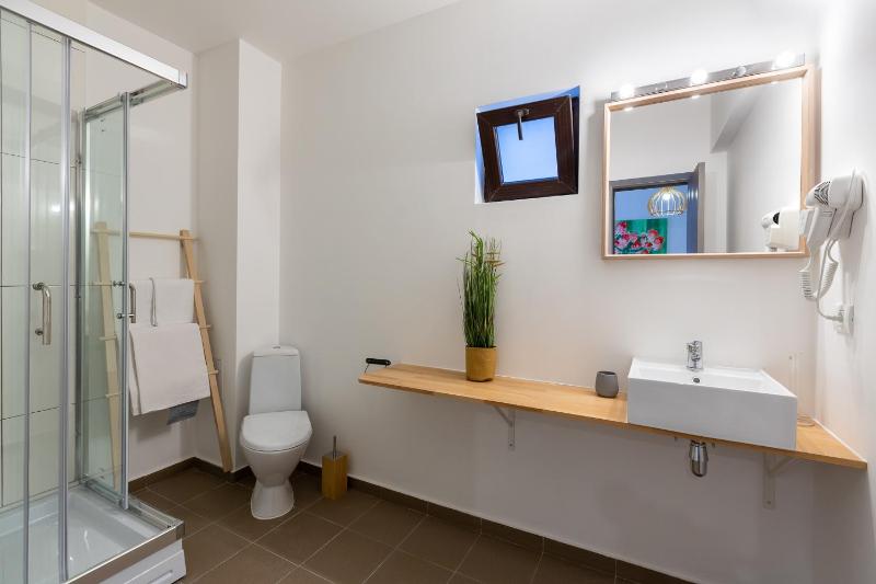 Deluxe Junior Suite image 3