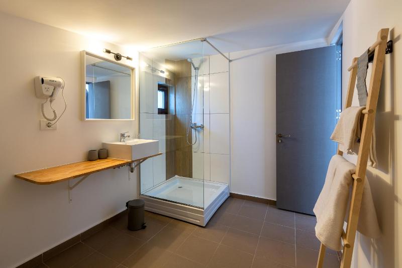 Apartment with Terrace image 3