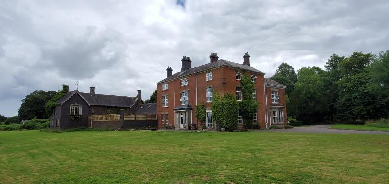 Coundon Lodge Coventry - image 5