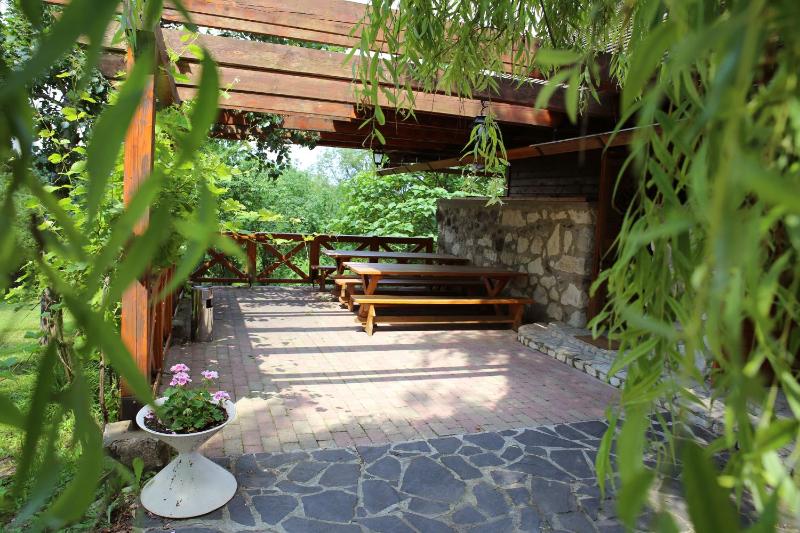 Villa image 2