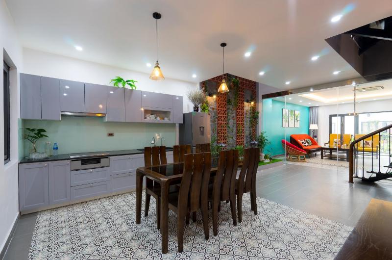 Tropical Villa Halong - image 7