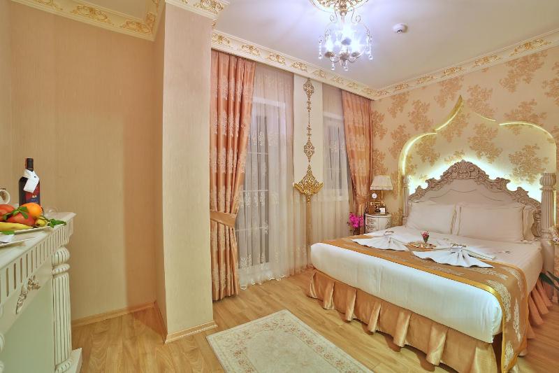 White House Hotel Istanbul - image 2