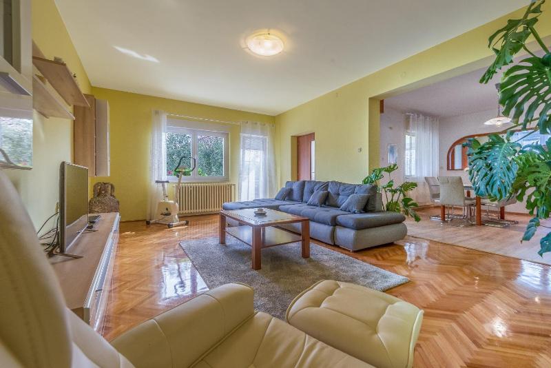 Apartments Villa Odesa with shared pool - image 50