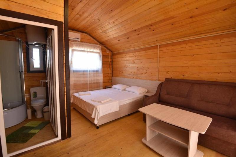One-Bedroom House image 3