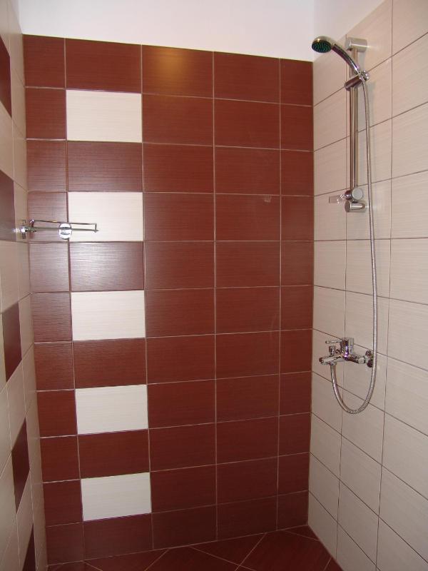Two-Bedroom Duplex Apartment image 2