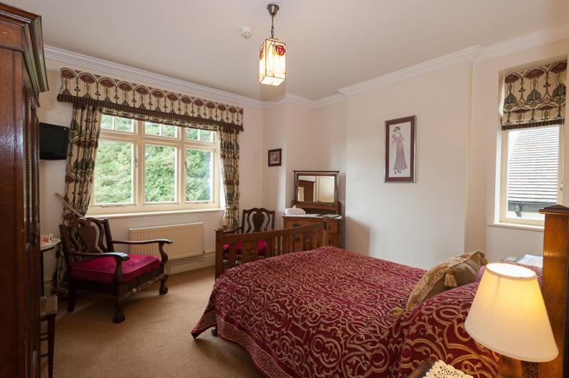 Superior Double Room with Bath image 1