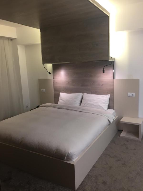 Hotel Plaza - image 10