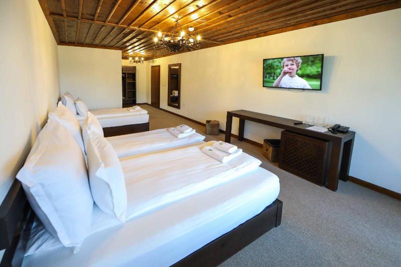Triple Room image 1