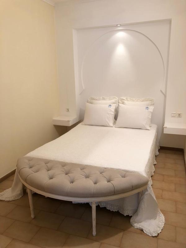 Deluxe Suite image 4