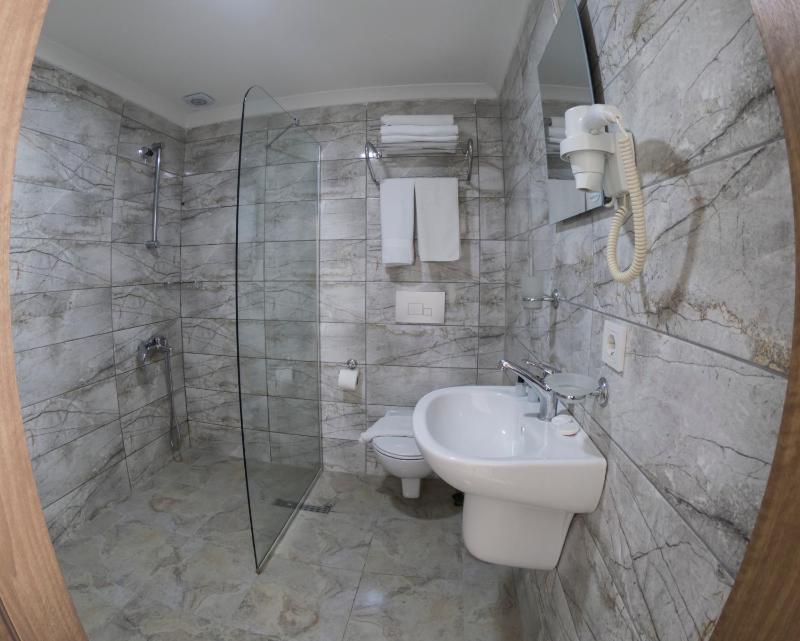Economy Double or Twin Room image 3