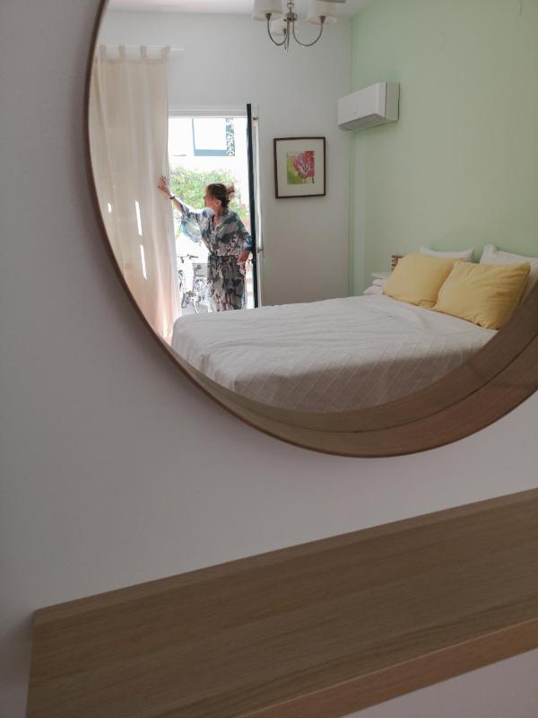 King Room image 2